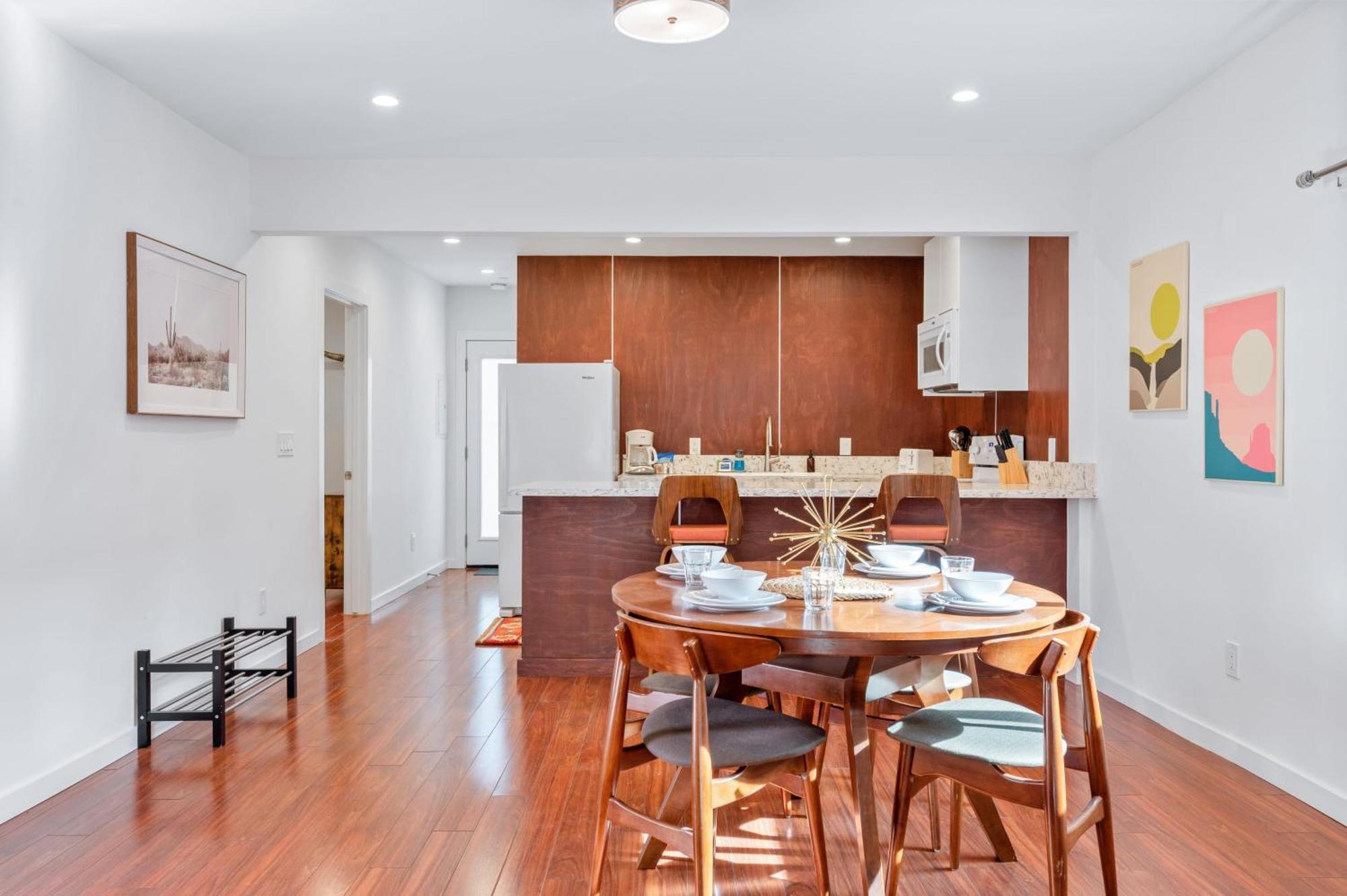 Southwest Chic Bungalow In The Heart Of Hollywood 洛杉矶 外观 照片