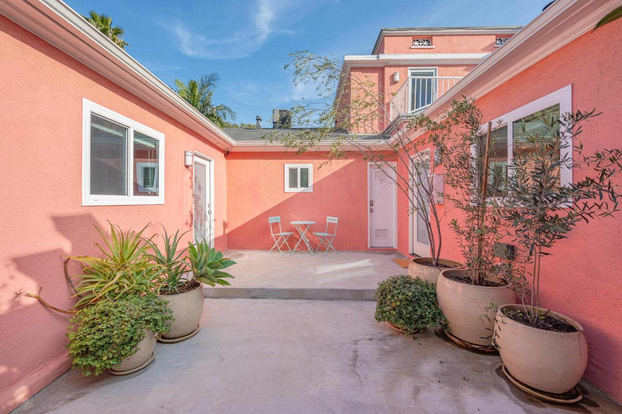 Southwest Chic Bungalow In The Heart Of Hollywood 洛杉矶 外观 照片
